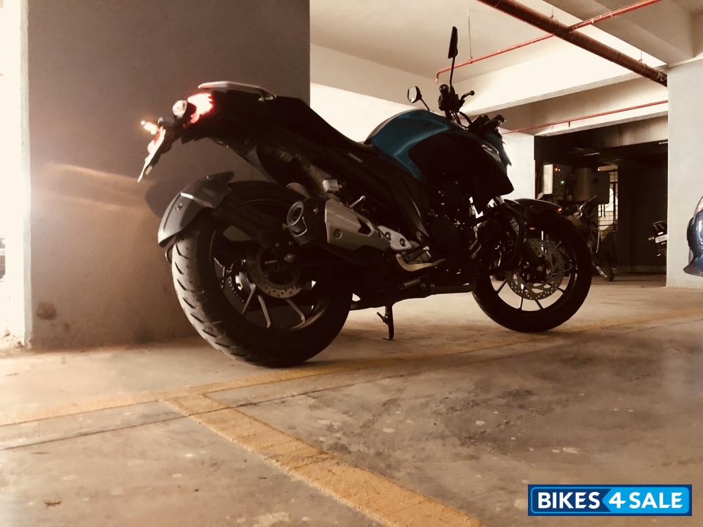 Yamaha FZ25
