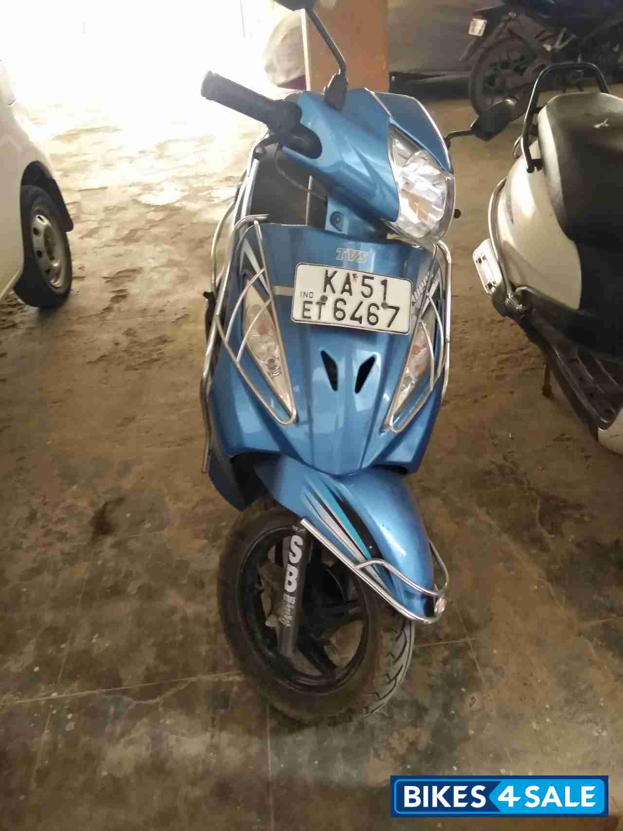 Blue TVS Wego