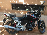 Hero CBZ Xtreme 2016 Model