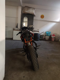 Orange KTM RC 390