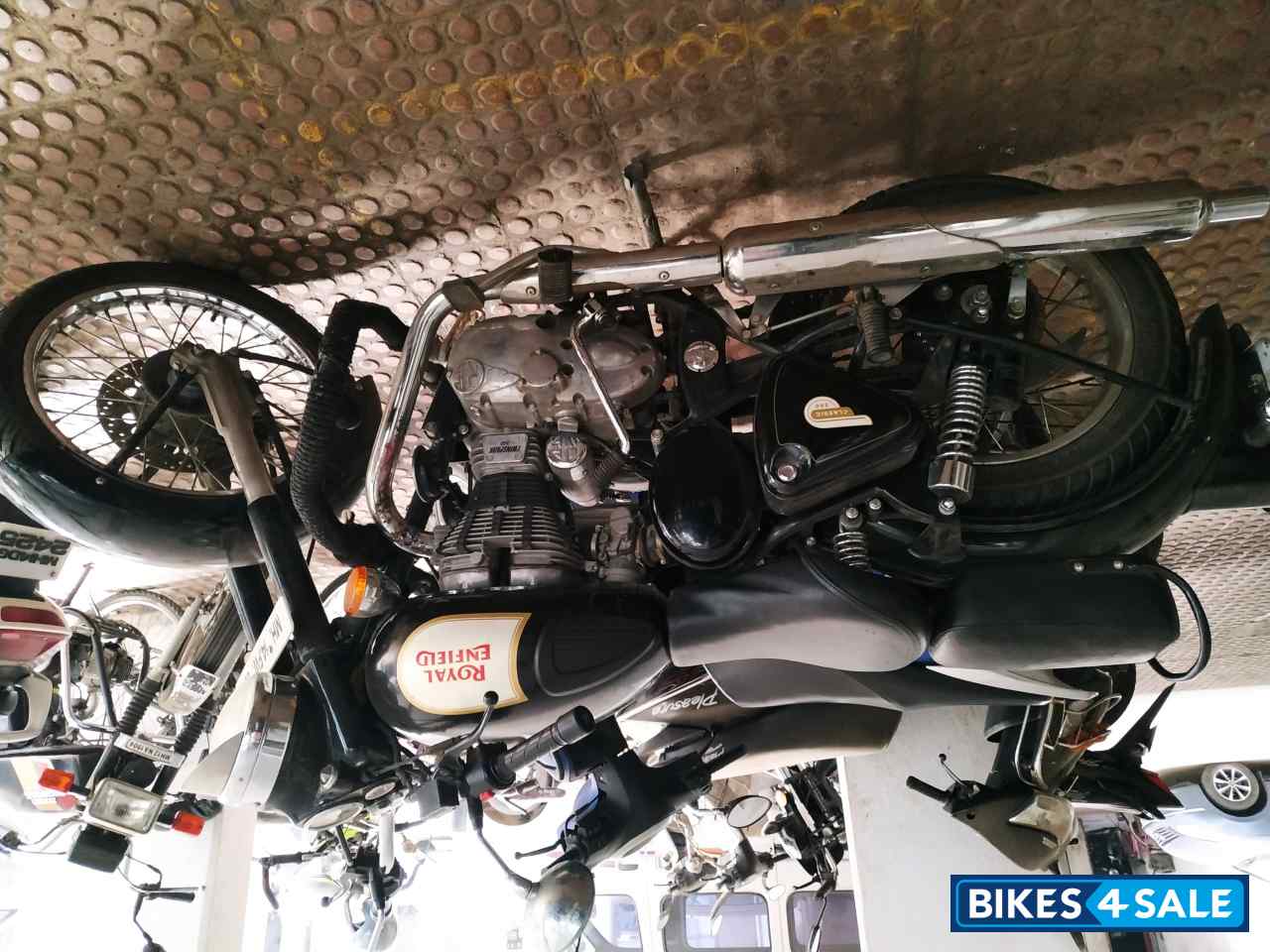 Royal Enfield Classic 350