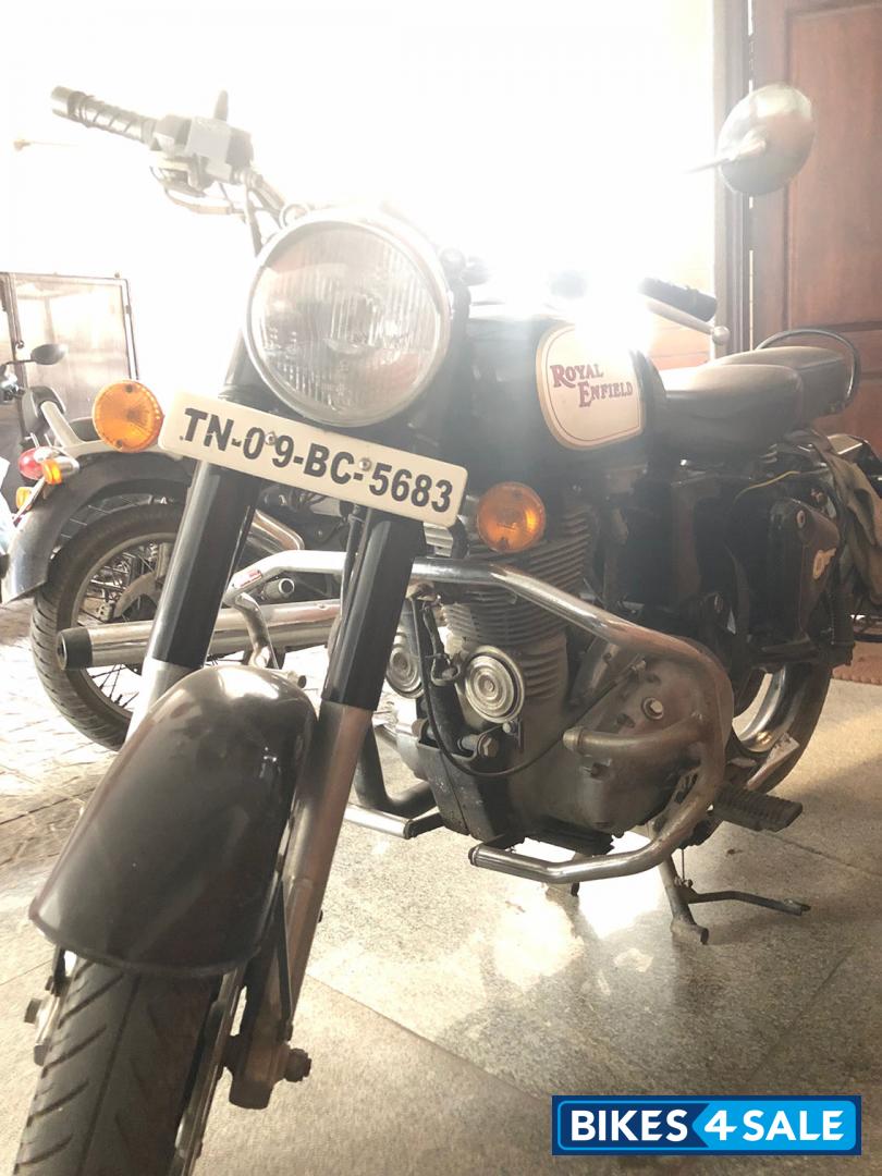 Black Royal Enfield Classic 500 Black Royal Enfield Classic 500