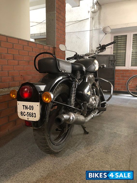 Black Royal Enfield Classic 500 Black Royal Enfield Classic 500