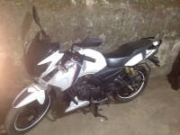 White TVS Apache RTR 160