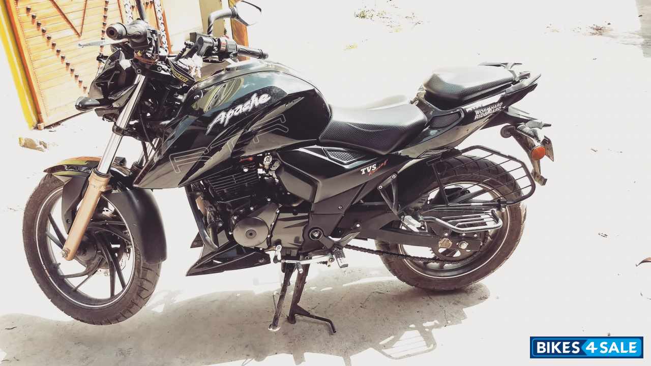 TVS Apache RTR 200 4V