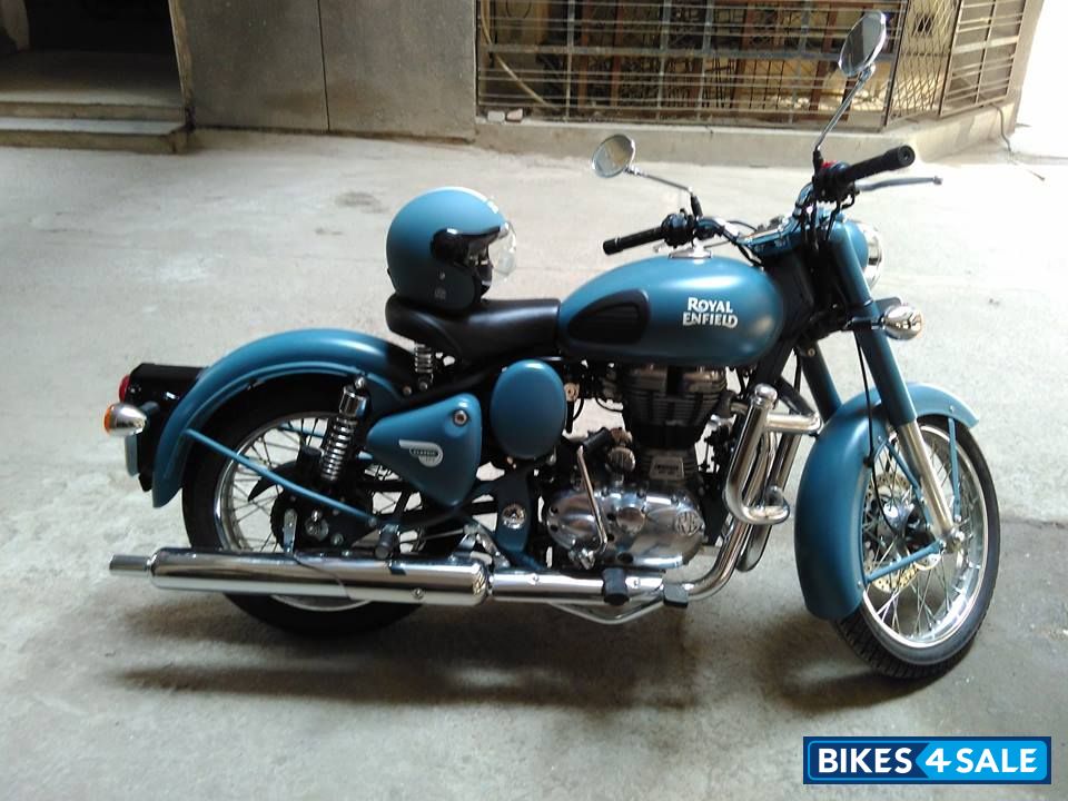 Royal Enfield Classic 500