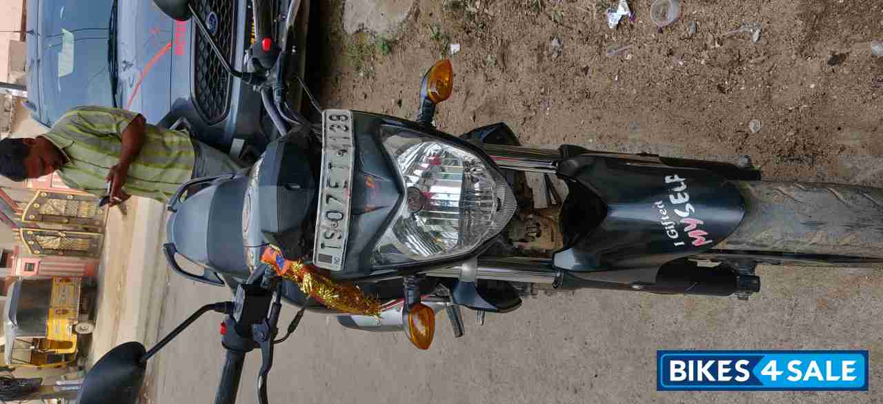 Black N Red Yamaha FZ16