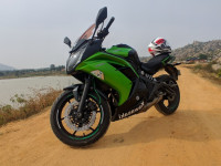 Green Kawasaki Ninja 650R