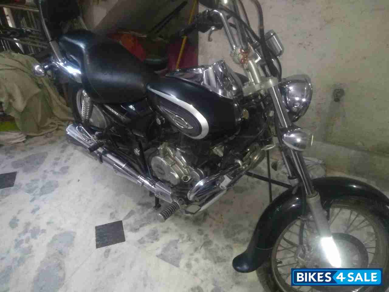 Bajaj Avenger Cruise 220