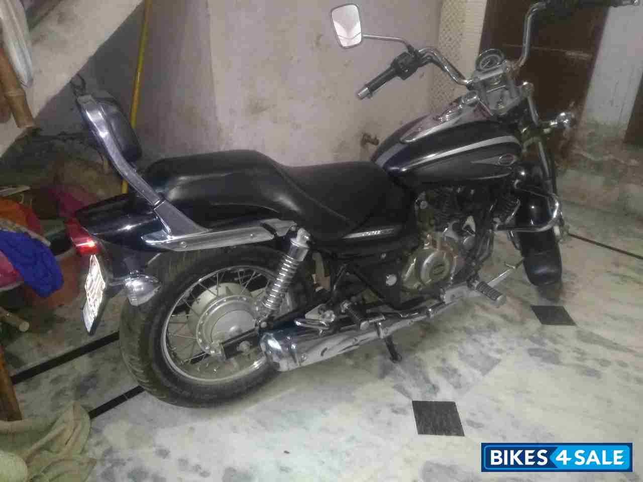 Bajaj Avenger Cruise 220