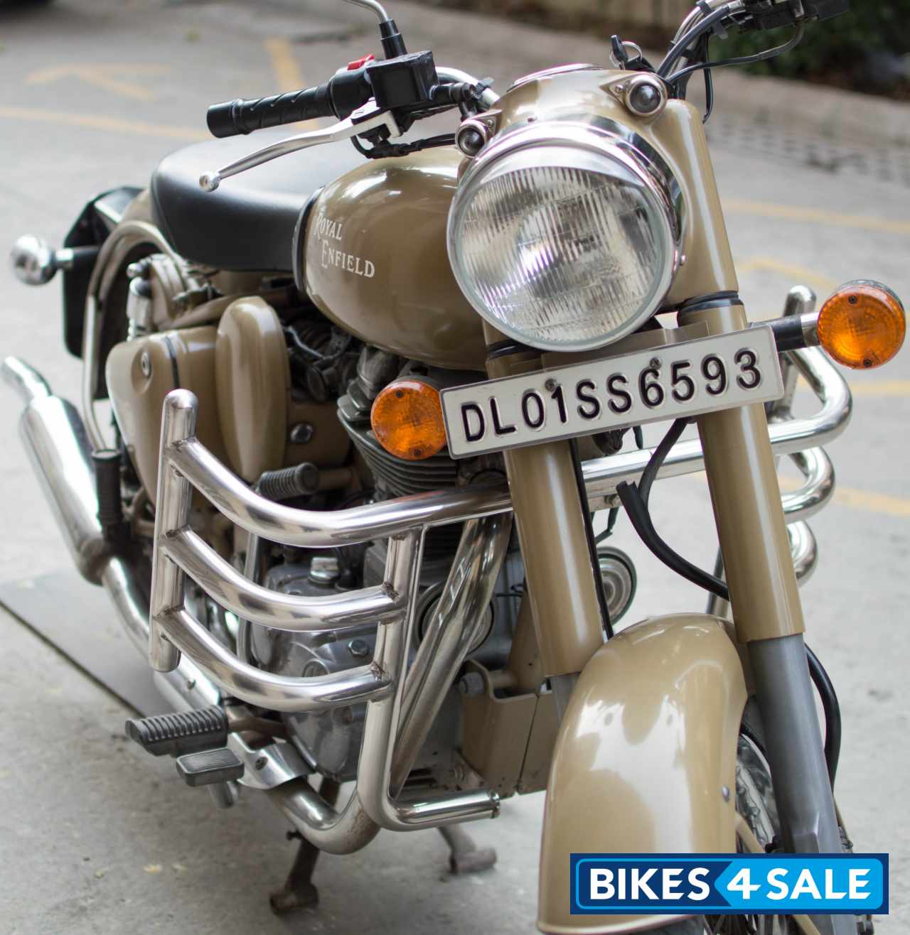 Desert Storm Royal Enfield Classic Desert Storm