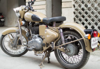 Desert Storm Royal Enfield Classic Desert Storm