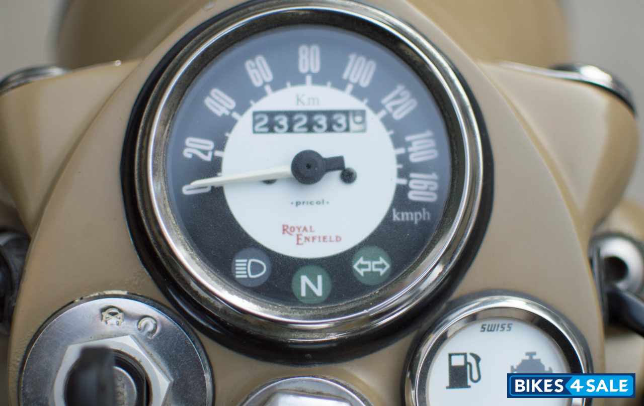Desert Storm Royal Enfield Classic Desert Storm