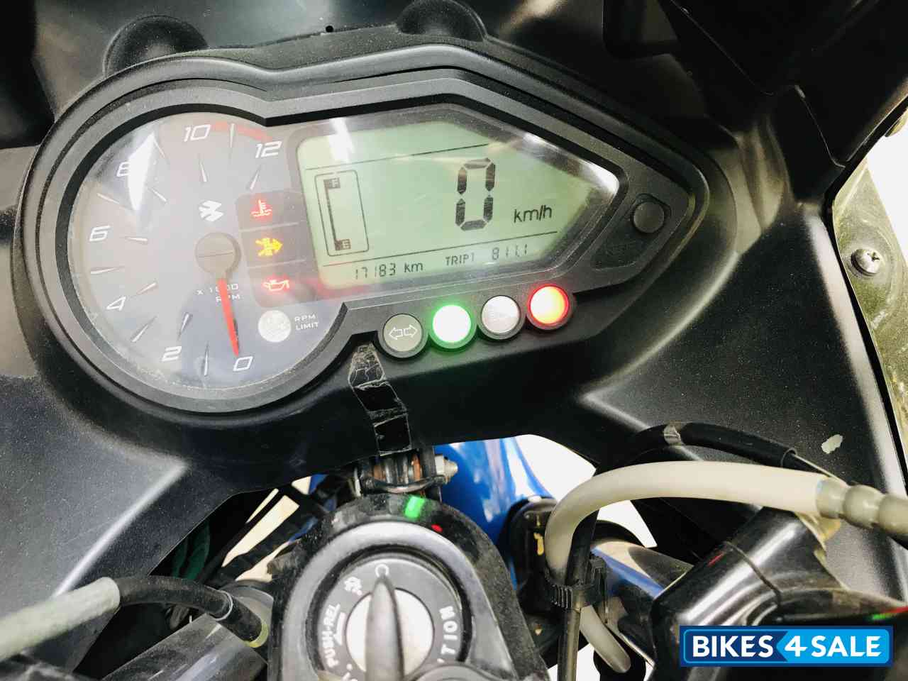 Blue And Black Bajaj Pulsar 220 DTSi Blue And Black Bajaj Pulsar 220 DTSi