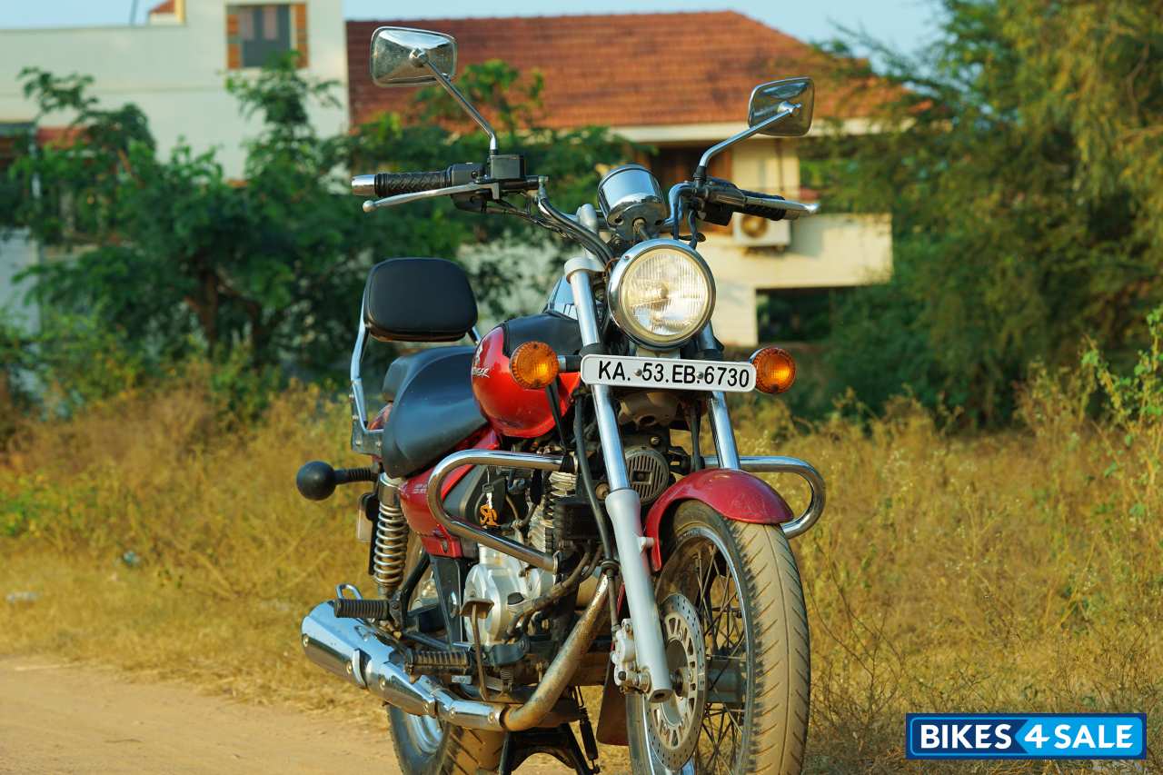 Bajaj Avenger