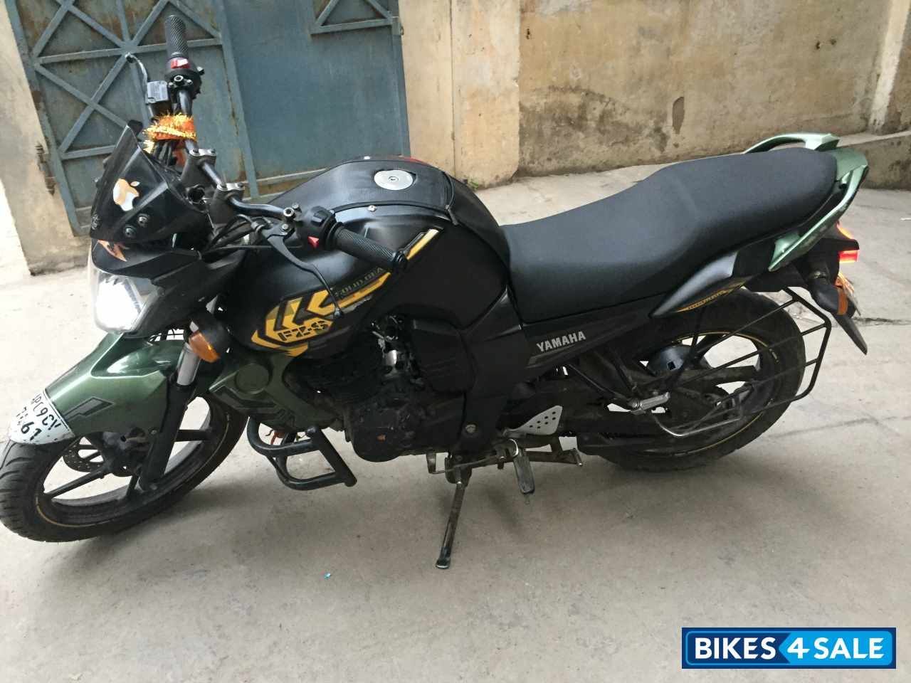 Army Green Yamaha FZ-S