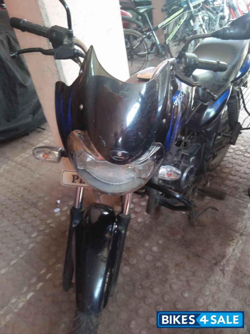 Blue Bajaj Discover DTSi 125