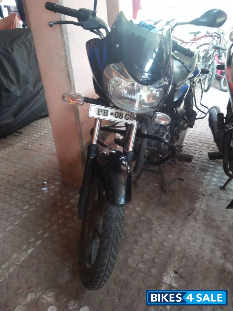 Blue Bajaj Discover DTSi 125