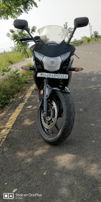 Black Honda CBR 250R ABS