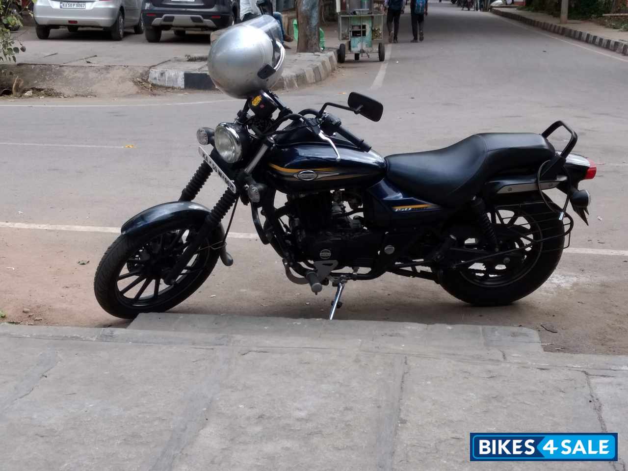 Bajaj Avenger Street 150