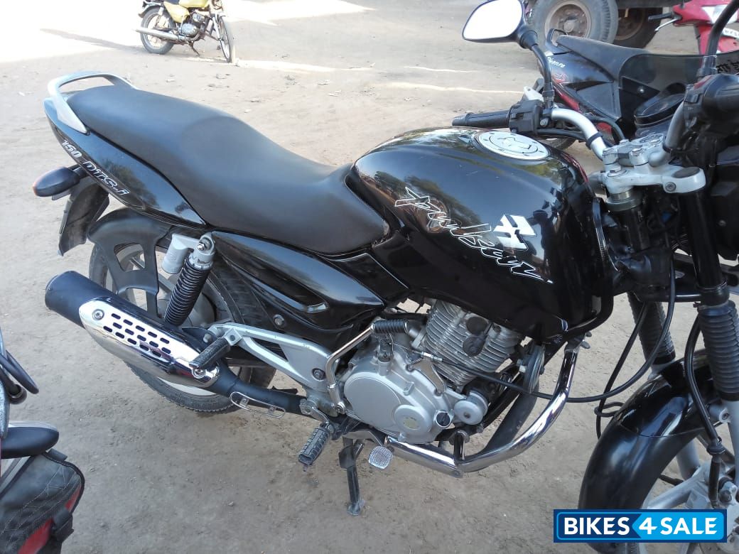 Bajaj Pulsar 150 Classic