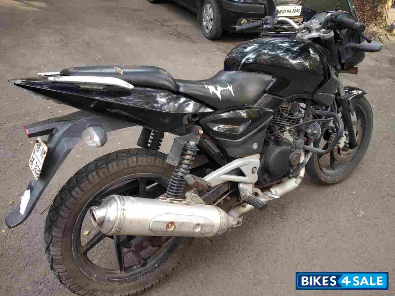 Black Bajaj Pulsar 200 DTSi