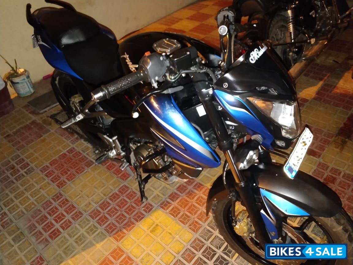 Bajaj Pulsar 200 NS