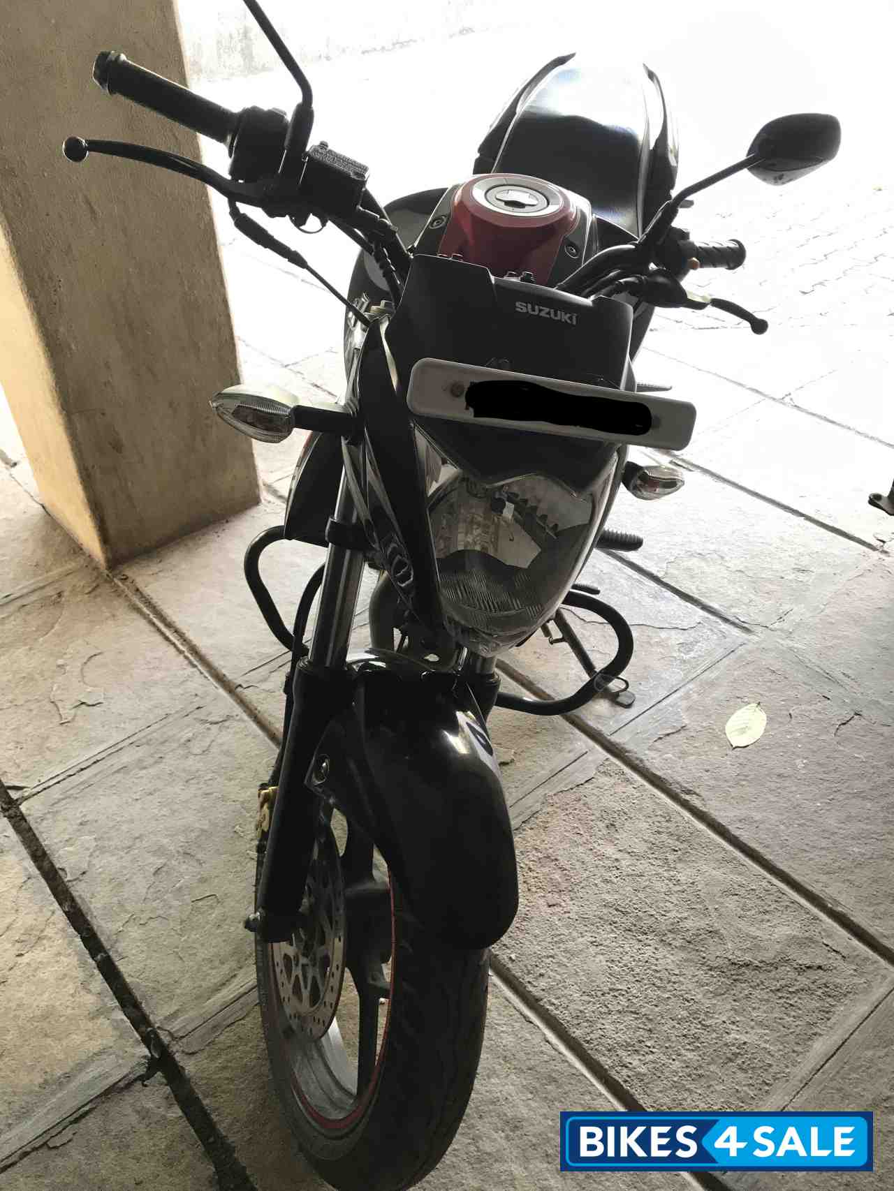 Red And Black Suzuki Gixxer 150