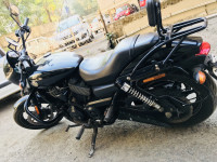 Black Harley Davidson Street 750