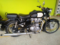 Black Royal Enfield Classic 350