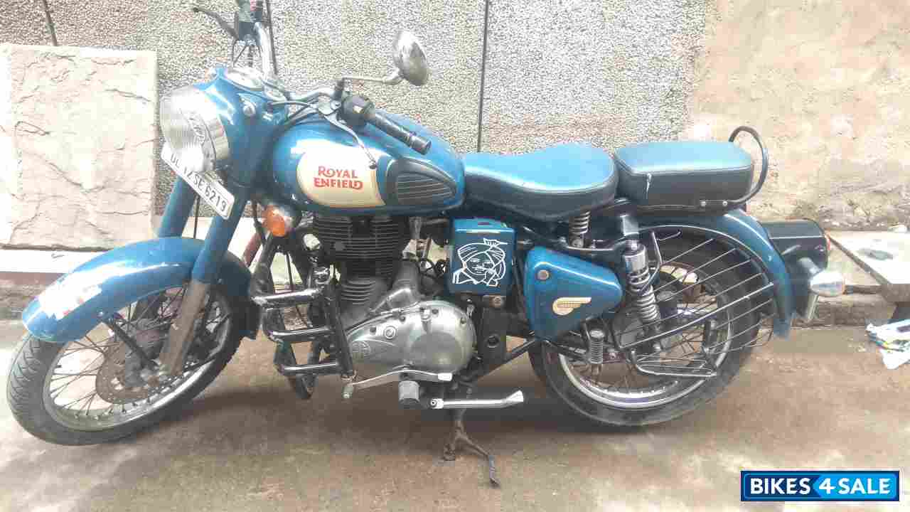 Lagoon Royal Enfield Classic 350 Lagoon Royal Enfield Classic 350