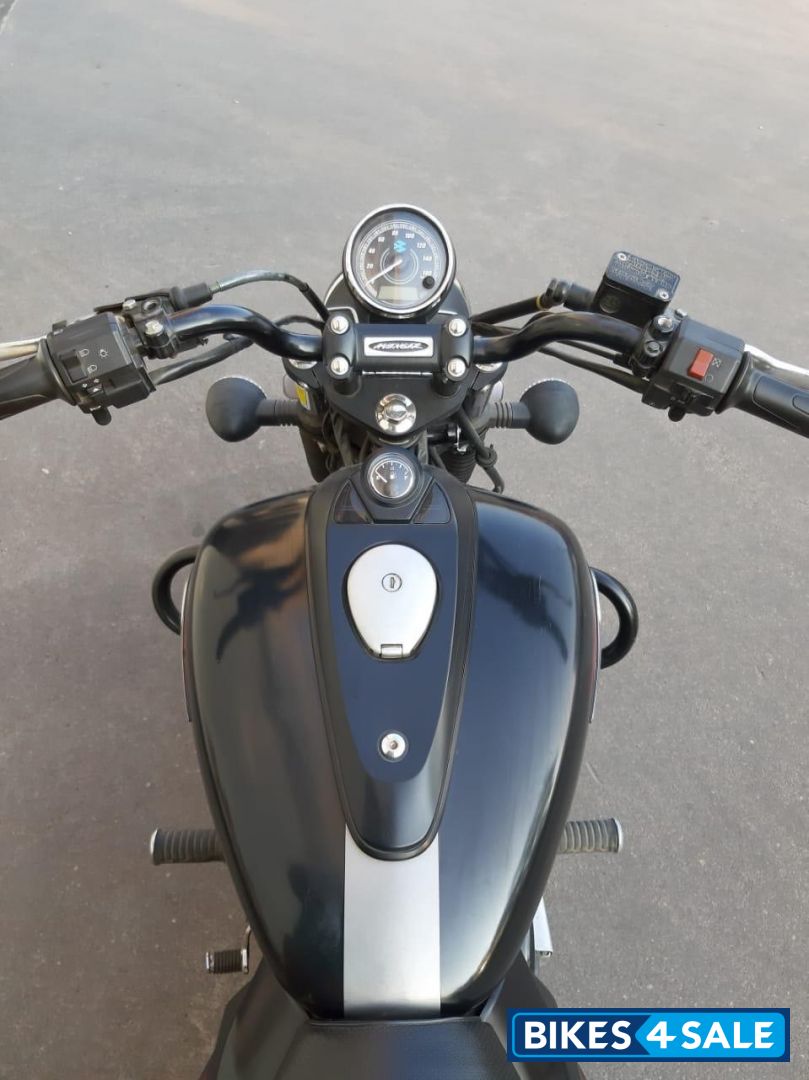 Black Matte Bajaj Avenger Street 220 Black Matte Bajaj Avenger Street 220