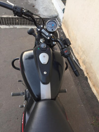 Black Matte Bajaj Avenger Street 220