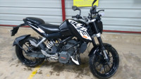 Black KTM Duke 200