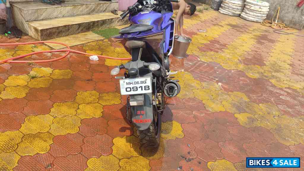 Blue Yamaha YZF R15 V2