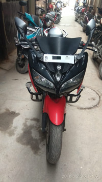 Red Yamaha Fazer FI V2