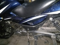 Royal Blue Bajaj Pulsar 220 DTSi