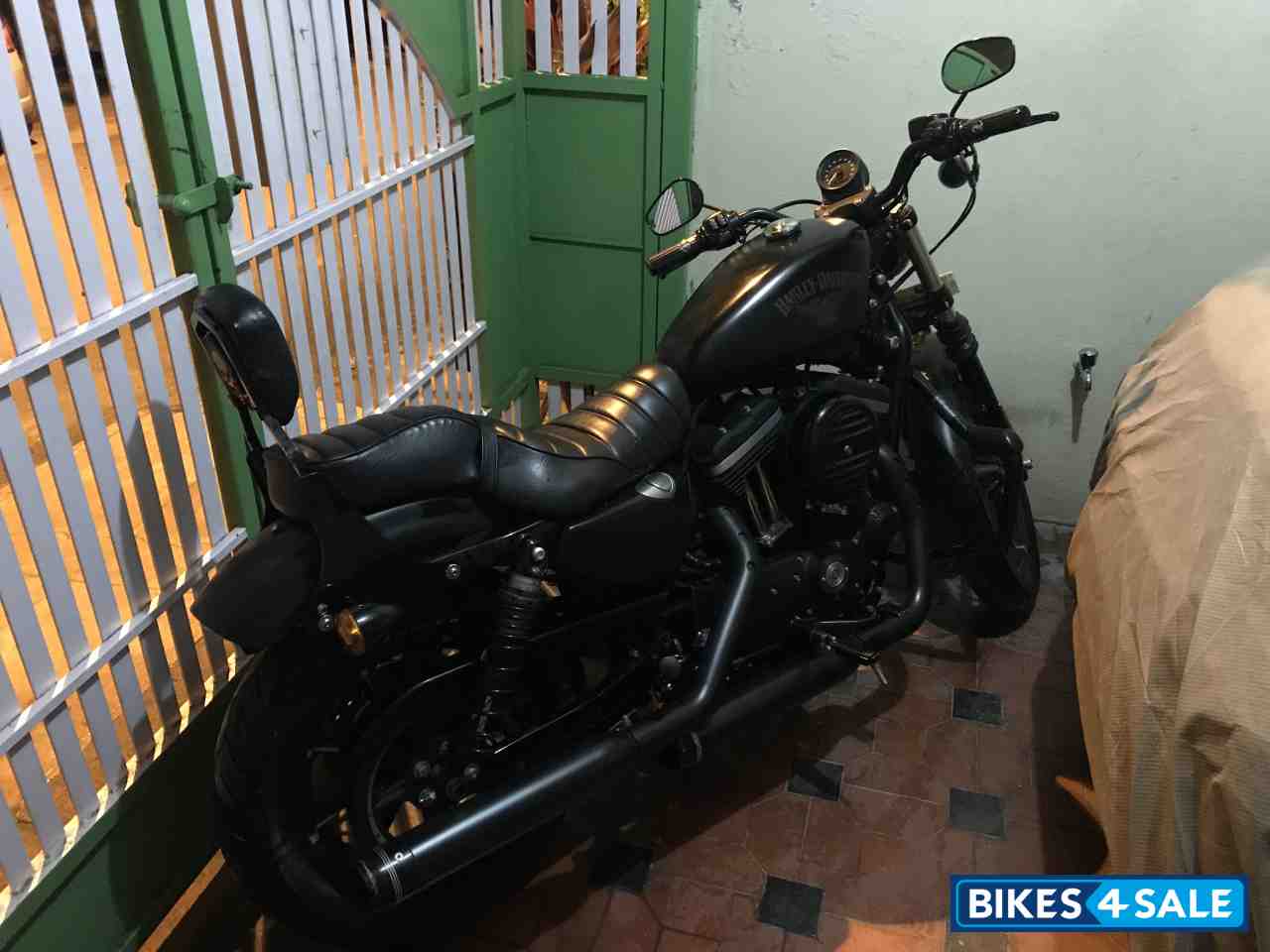 Blackdenim Harley Davidson Iron 883