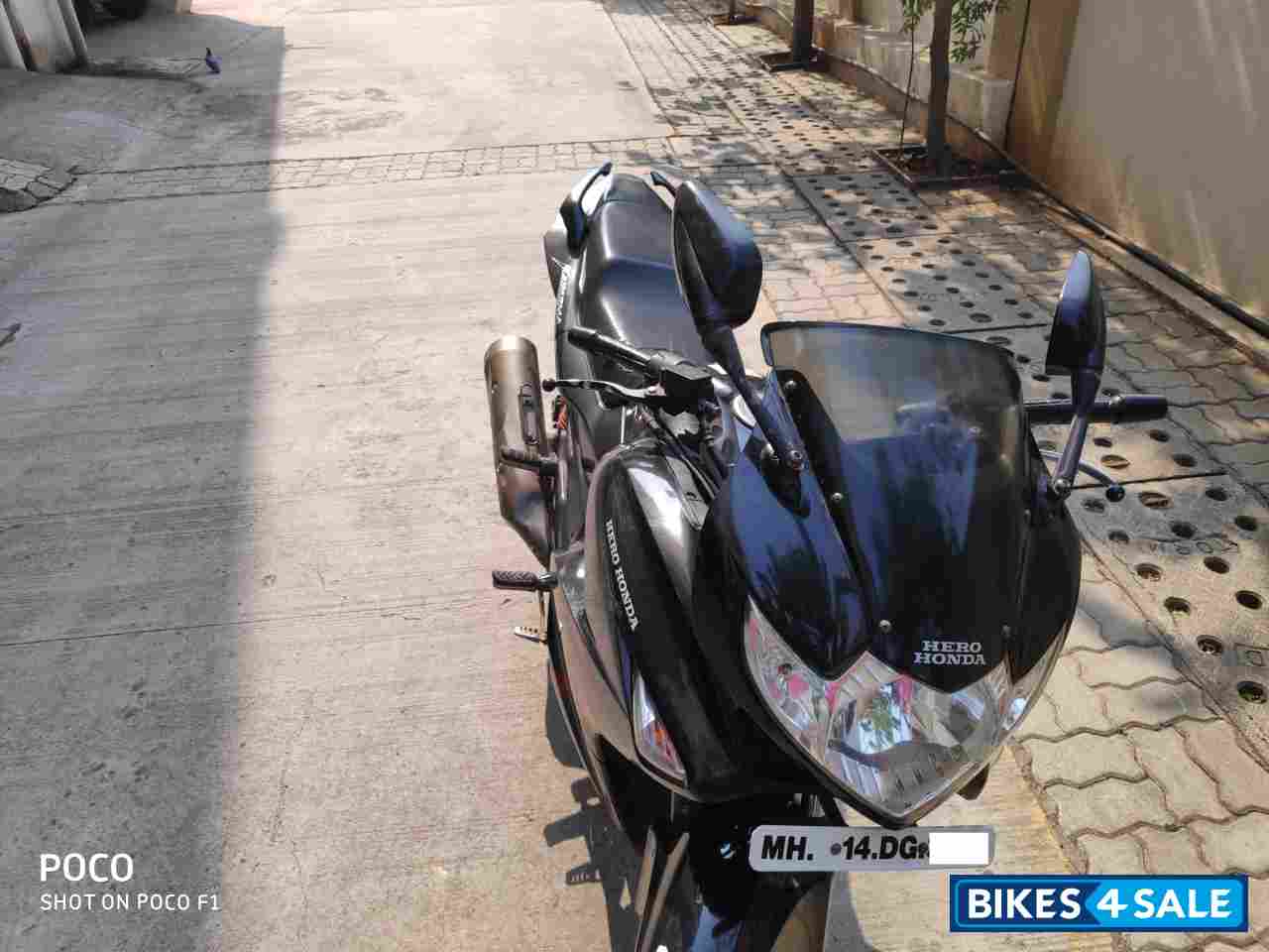 Black Hero Karizma ZMR