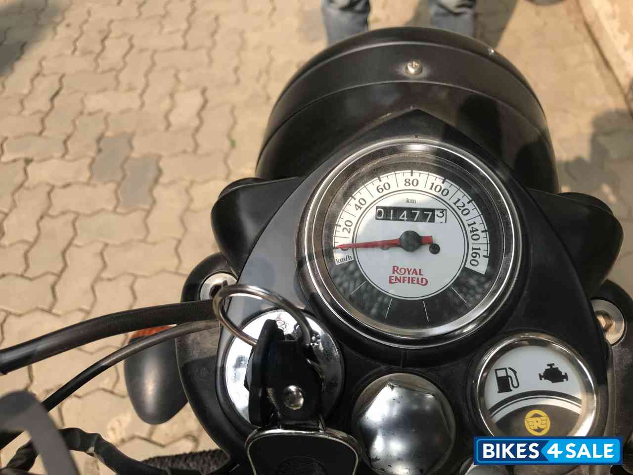 Black Royal Enfield Classic Stealth Black