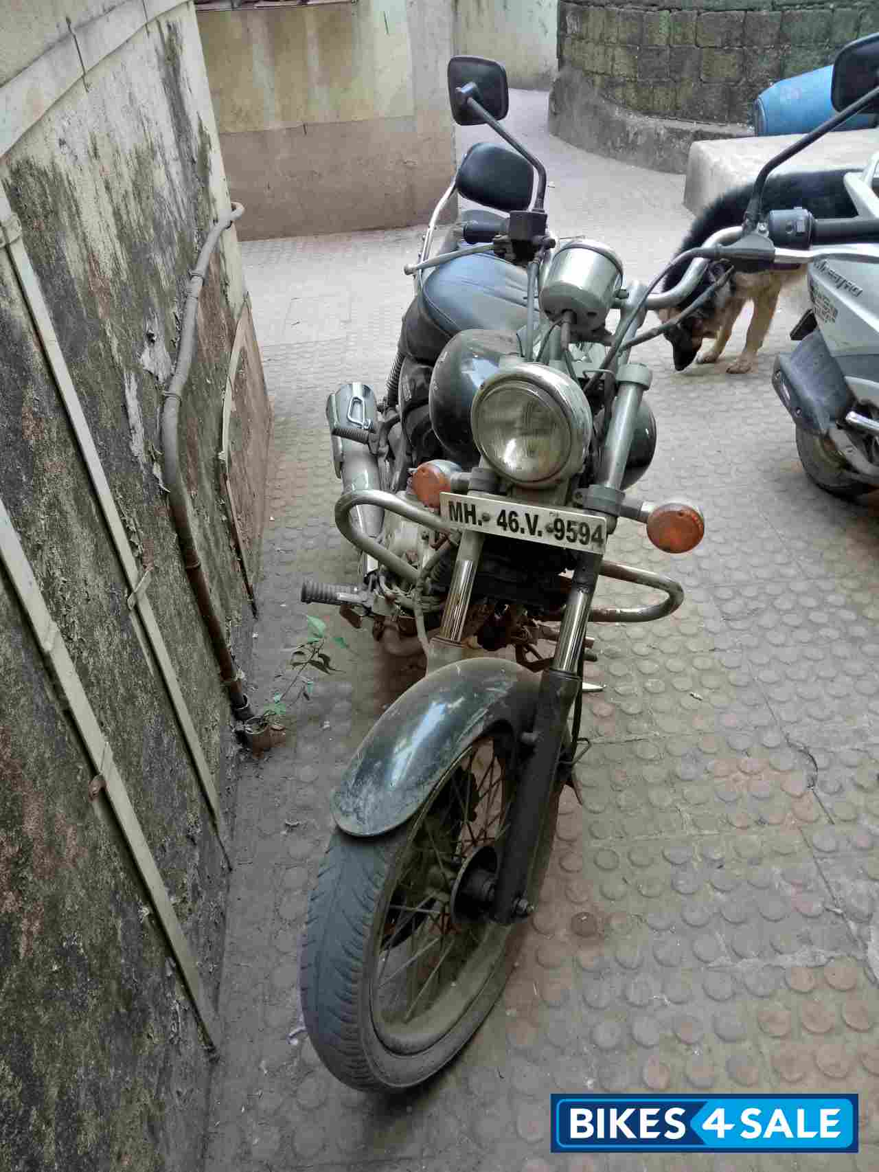 Bajaj Avenger 220 DTS-i