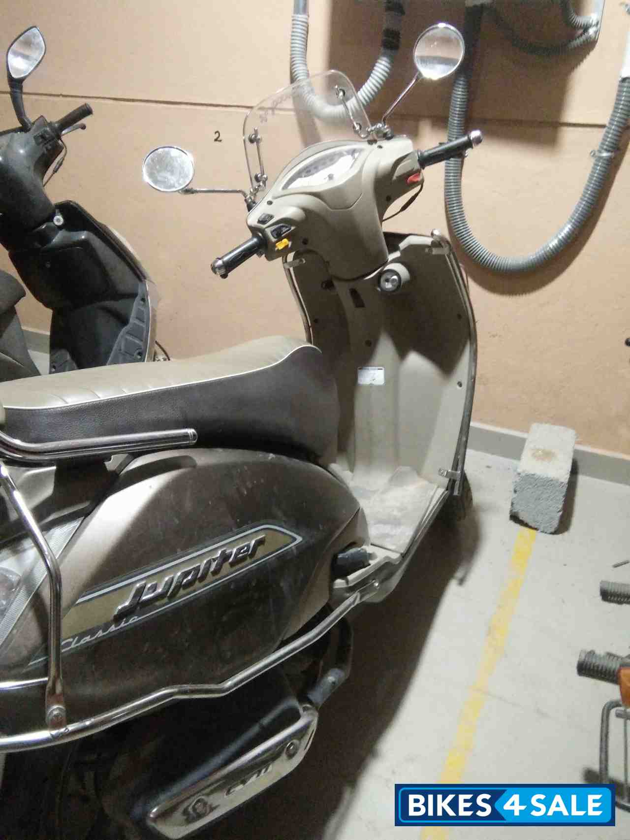 TVS Jupiter Classic