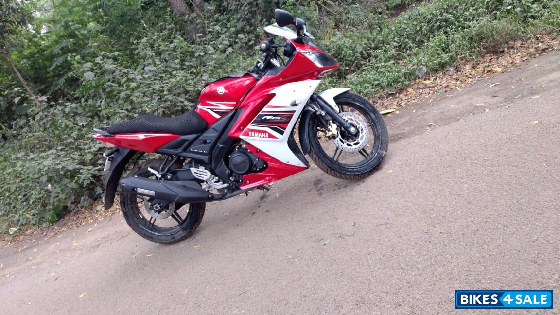 Yamaha YZF R15 S