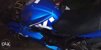 Blue Suzuki Gixxer SF