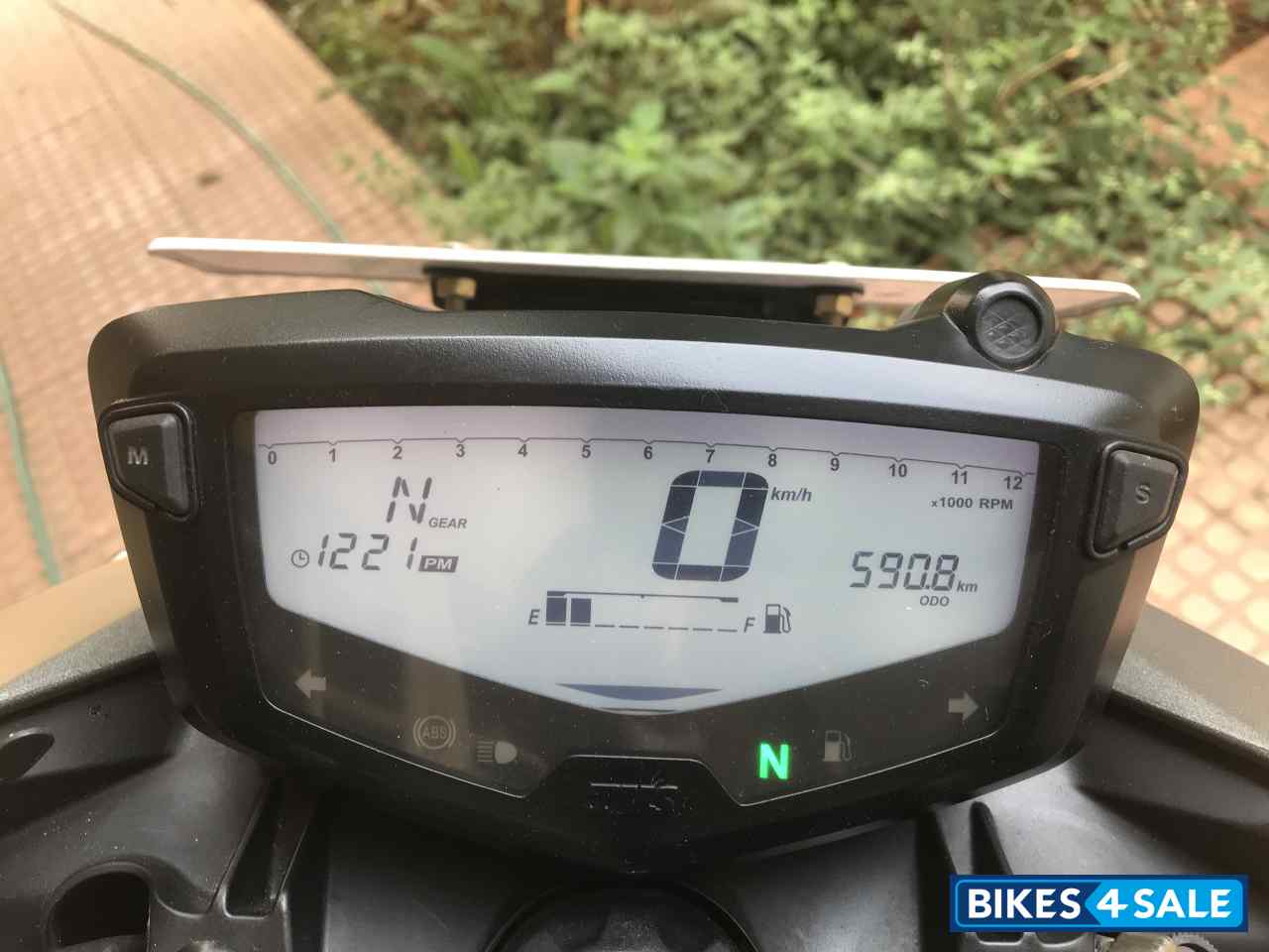 Grey TVS Apache RTR 200 4V Grey TVS Apache RTR 200 4V