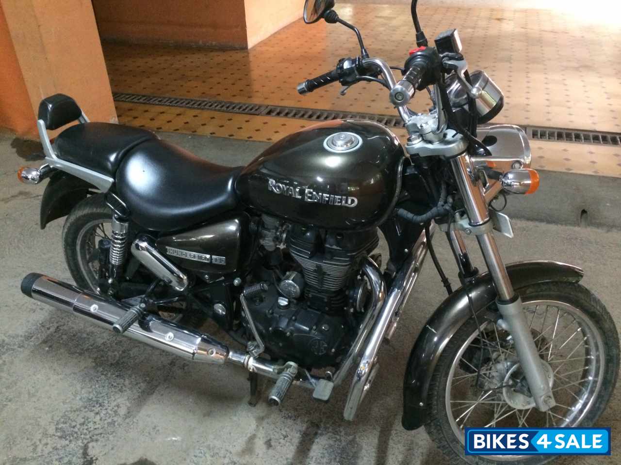 Royal Enfield Thunderbird 350 Royal Enfield Thunderbird 350