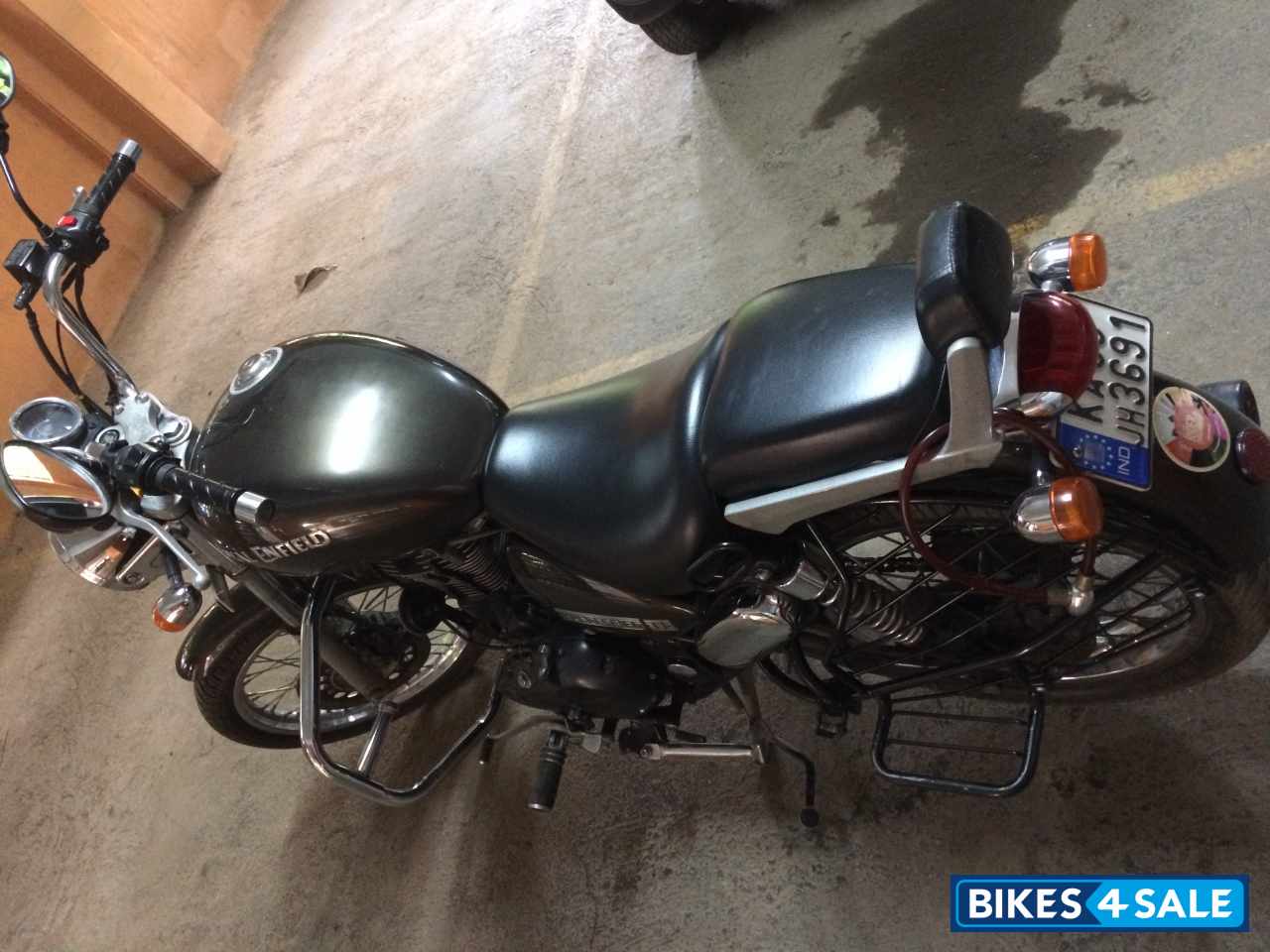 Royal Enfield Thunderbird 350 Royal Enfield Thunderbird 350