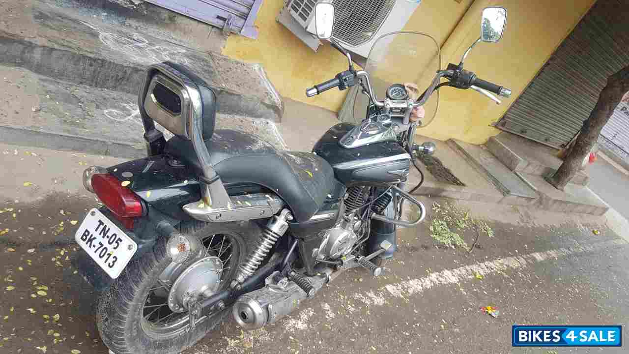 Bajaj Avenger Cruise 220