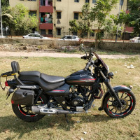 Bajaj Avenger Street 220