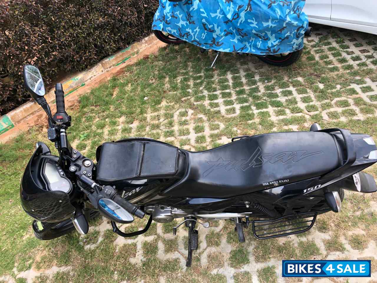 Black Bajaj Pulsar 150 DTSi